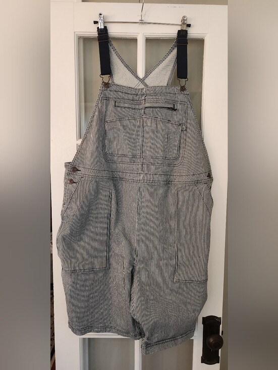 Duluth Trading Co Pants - Duluth Trading Company Women's Plus Heirloom Gardening 7" Short Overalls
